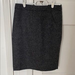Jcrew Wool Houndstooth skirt